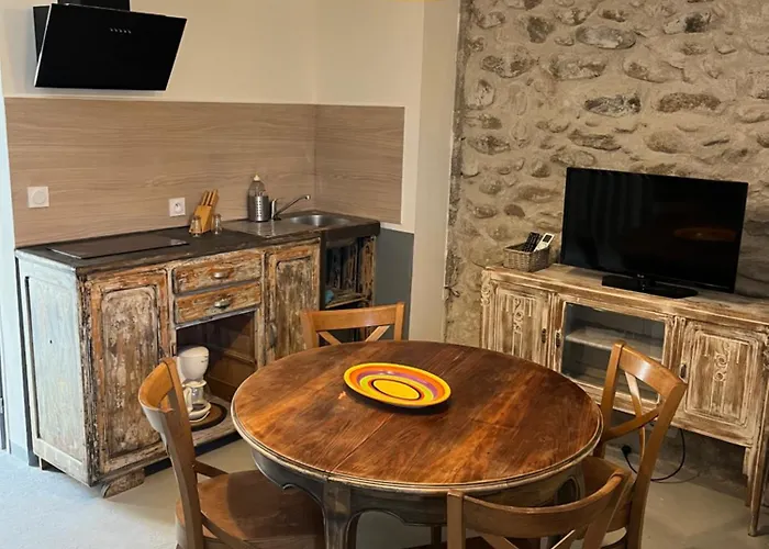 D Hôtes Atelier De Jean Paul 3*